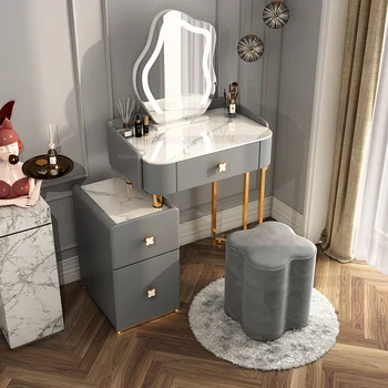 Mažame Bute Indaujos, Miegamojo Komplektai Modernios Šviesos Prabangus Makiažas Tuštybės Parą Šiaurės tualetinis staliukas su Veidrodžiu ir Stalčiais Z