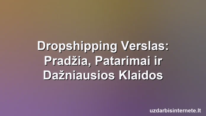 Ranka, laikanti išmanųjį telefoną, kuriame pavaizduota elektroninės komercijos svetainė su plūduriuojančiais paketais.