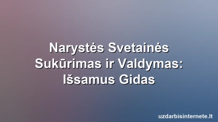 Skaitmeninės monetos, kaupiančios nešiojamojo kompiuterio ekrane, rodančioje narystės svetainę.